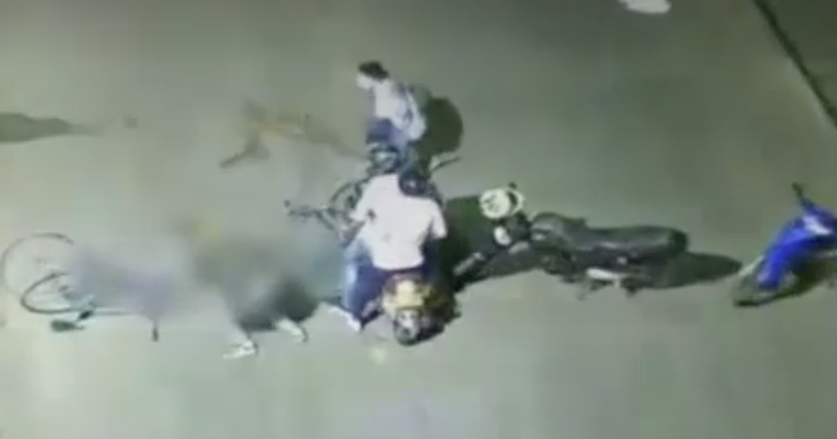 En Palmira, manifestante es herido con arma traumática por dos ladrones en plena huida