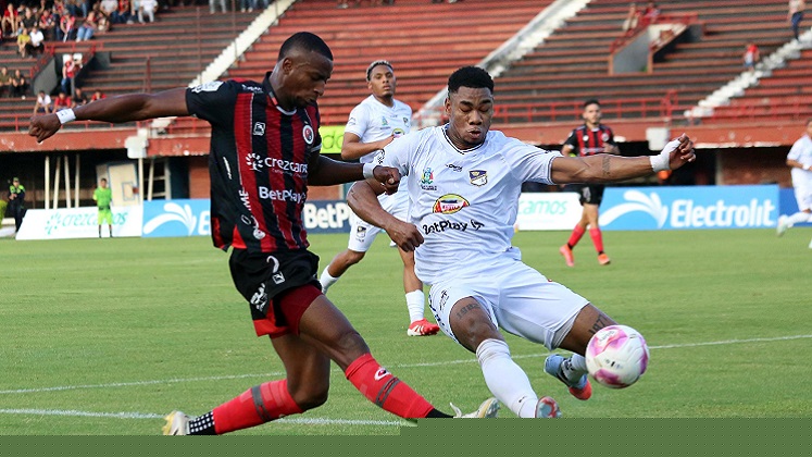 Al final pudimos encontrar los tres puntos: Nelson Flórez